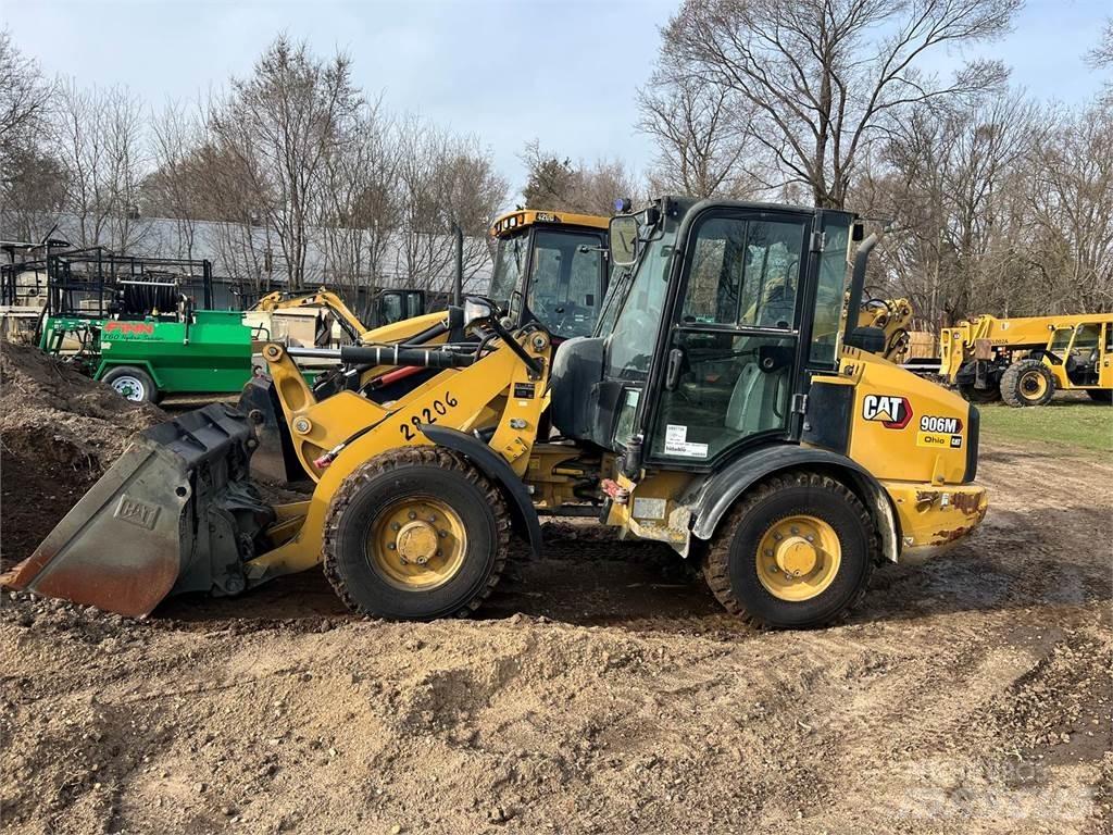 CAT 906M Pás carregadoras de rodas