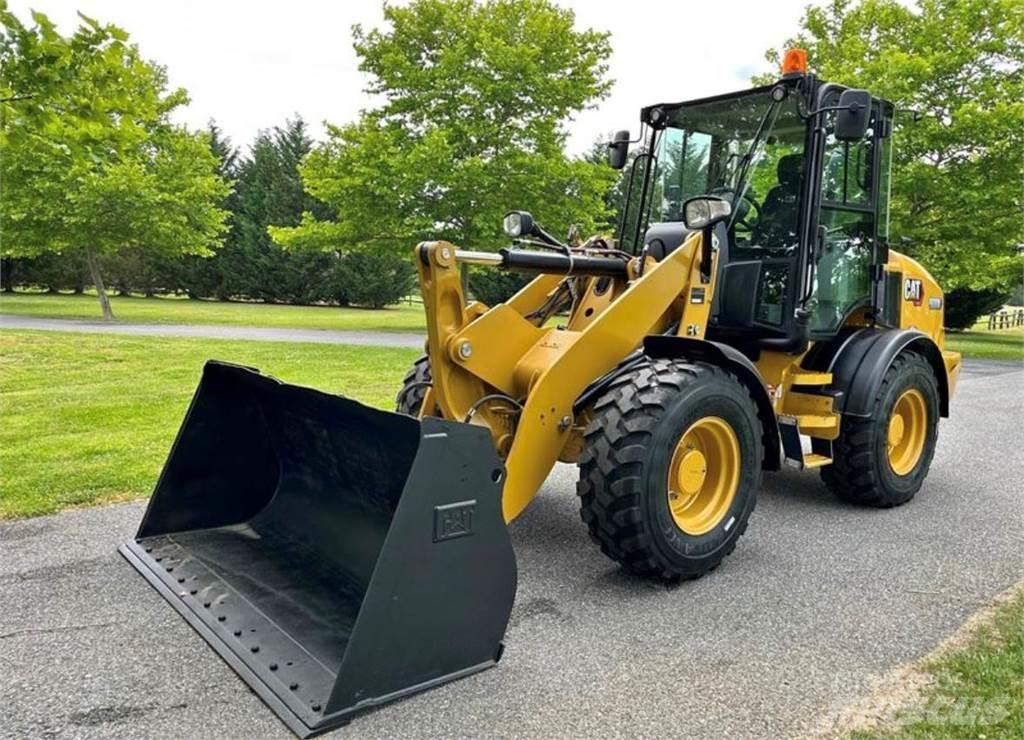 CAT 908M Pás carregadoras de rodas