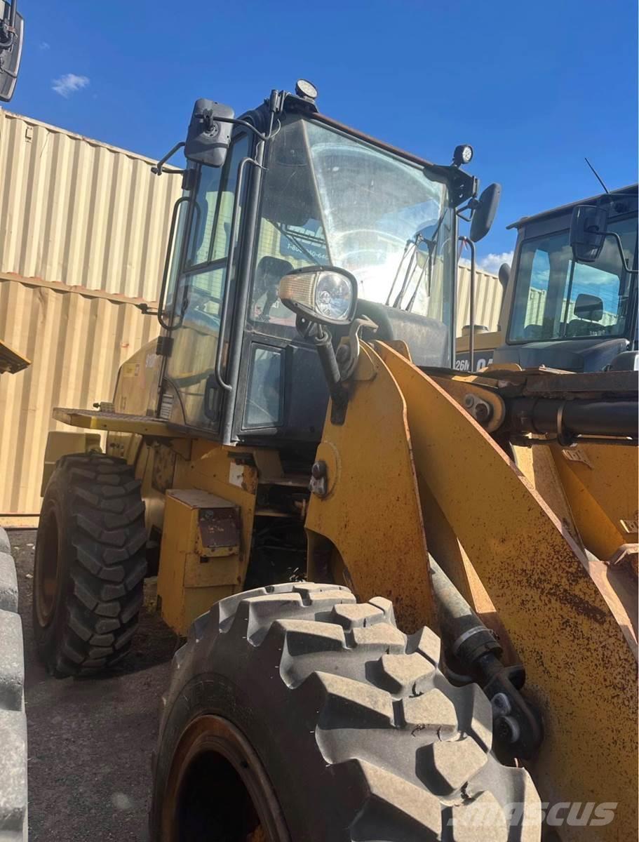 CAT 910M Pás carregadoras de rodas