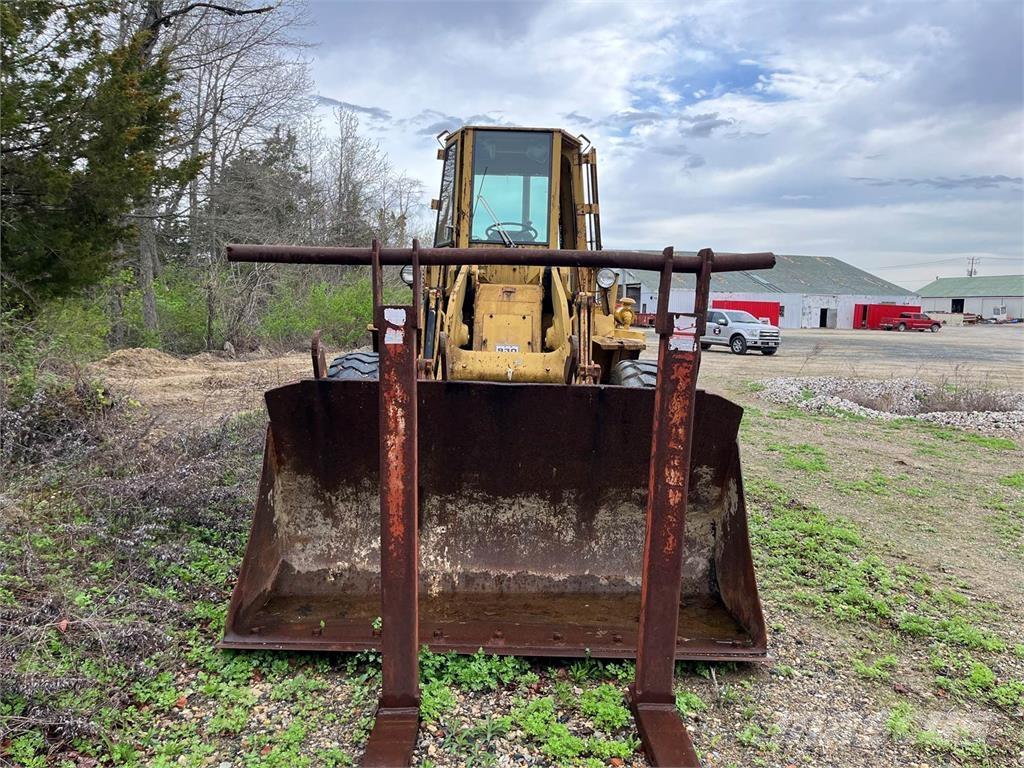 CAT 930 Pás carregadoras de rodas