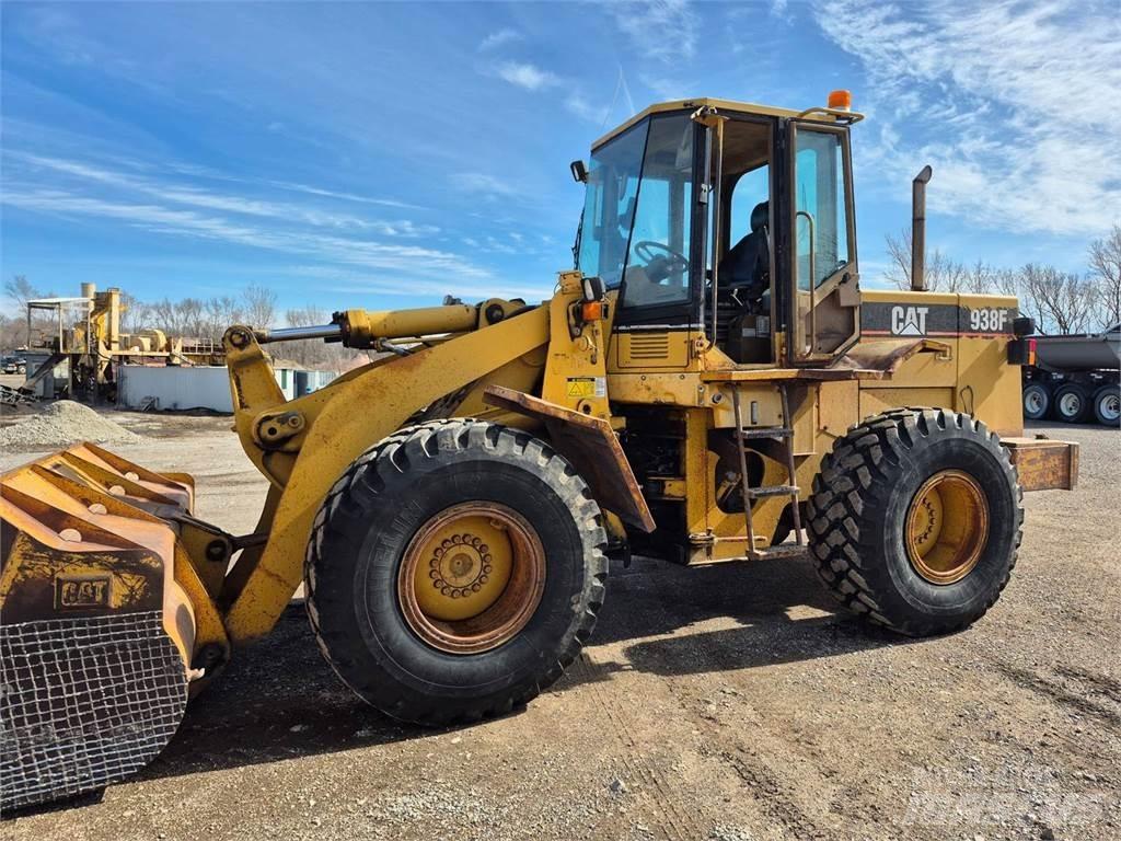CAT 938F Pás carregadoras de rodas