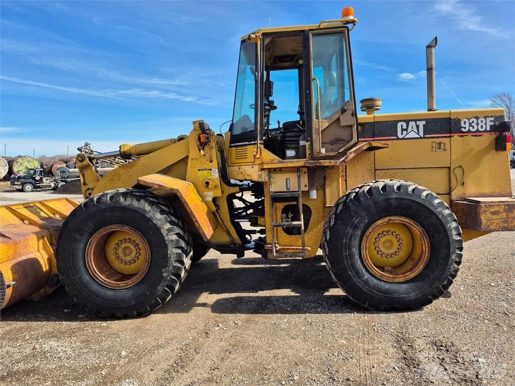CAT 938F Pás carregadoras de rodas