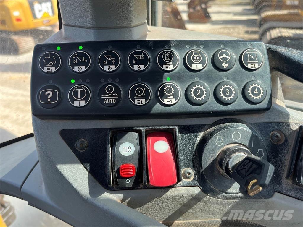 CAT 938K Pás carregadoras de rodas