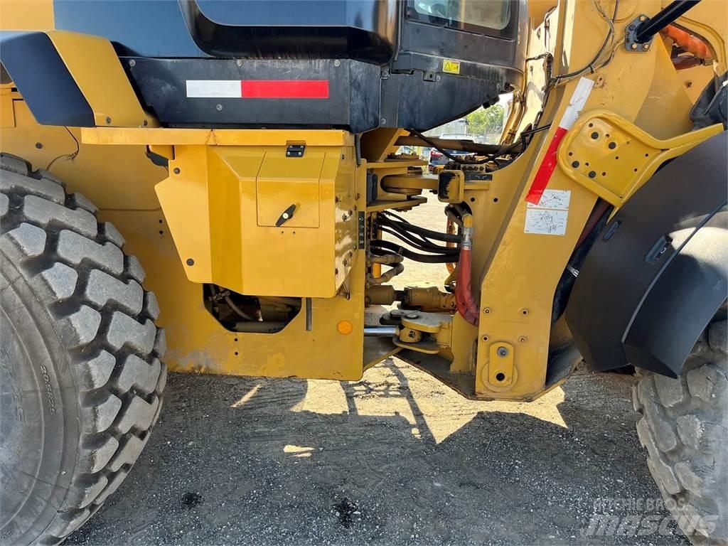 CAT 938M Pás carregadoras de rodas