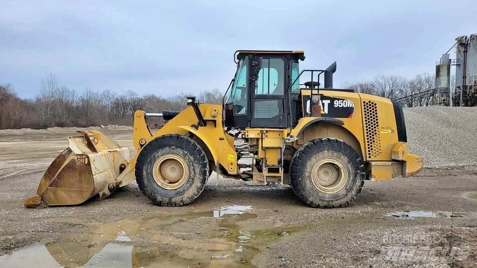 CAT 950M Pás carregadoras de rodas