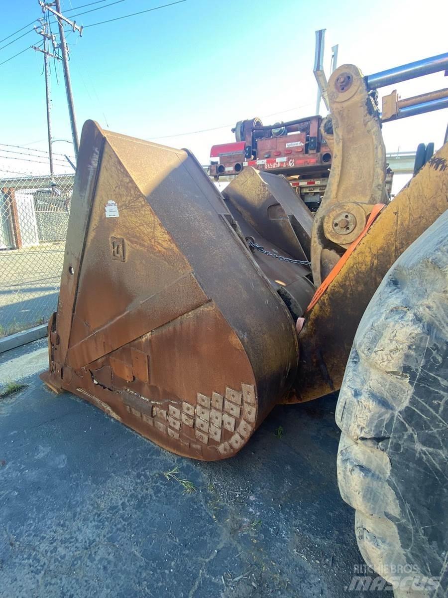 CAT 988F Pás carregadoras de rodas
