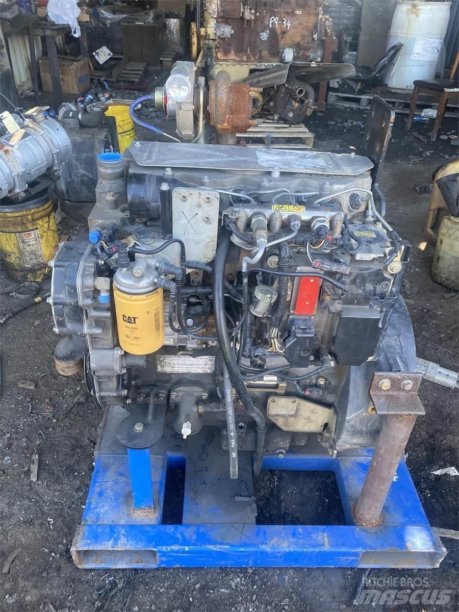 CAT C4.4 Motores