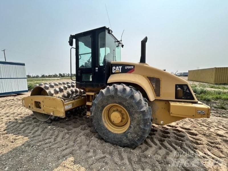 CAT CP563E Compactadores para terra