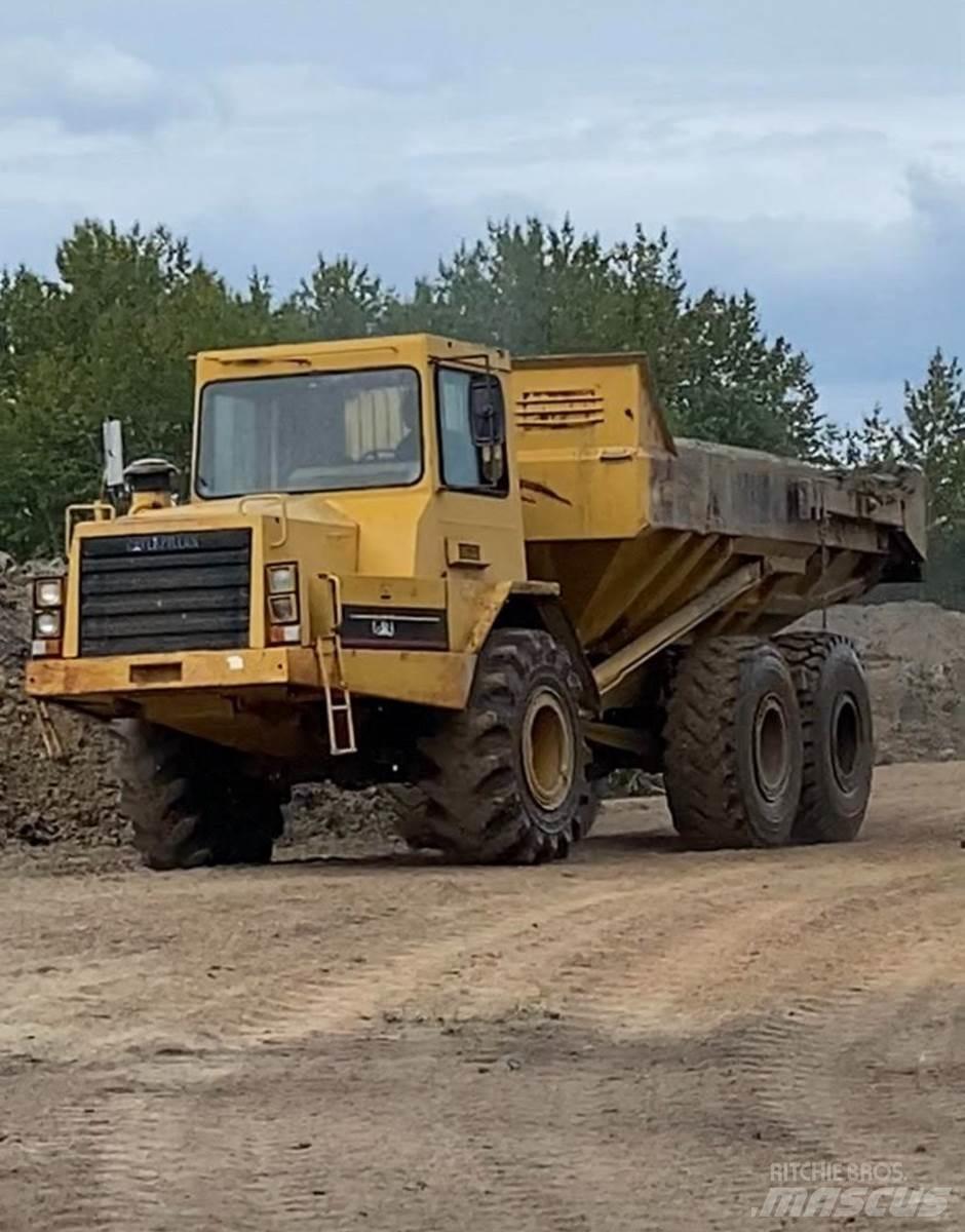 CAT D250B Camiões articulados