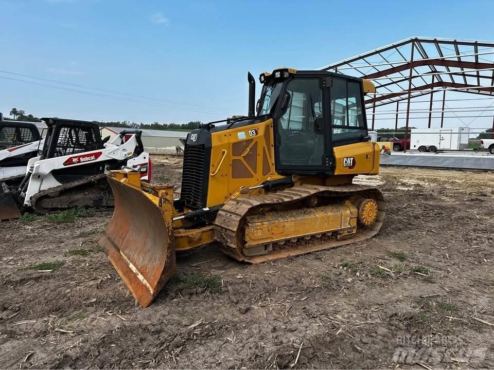 CAT D3 Dozers - Tratores rastos