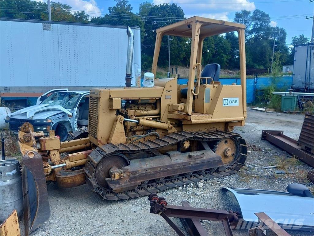 CAT D3B Dozers - Tratores rastos