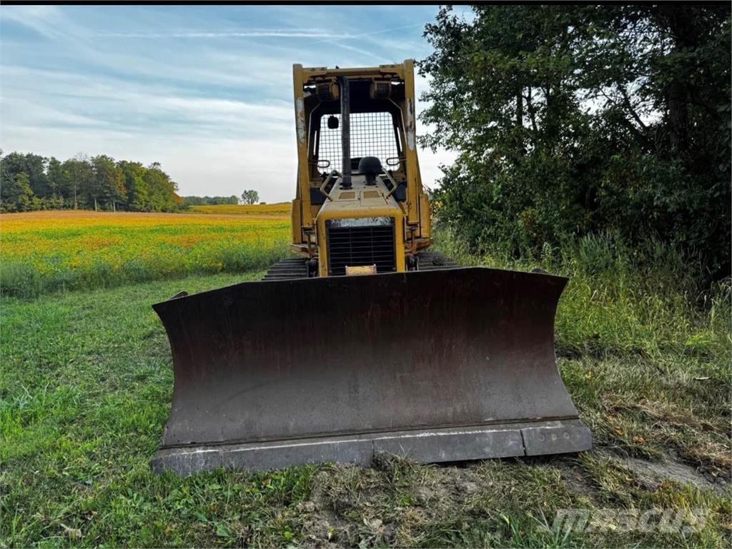CAT D5G XL Dozers - Tratores rastos