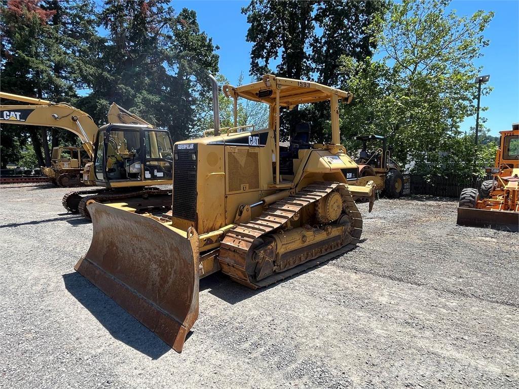 CAT D5N Dozers - Tratores rastos