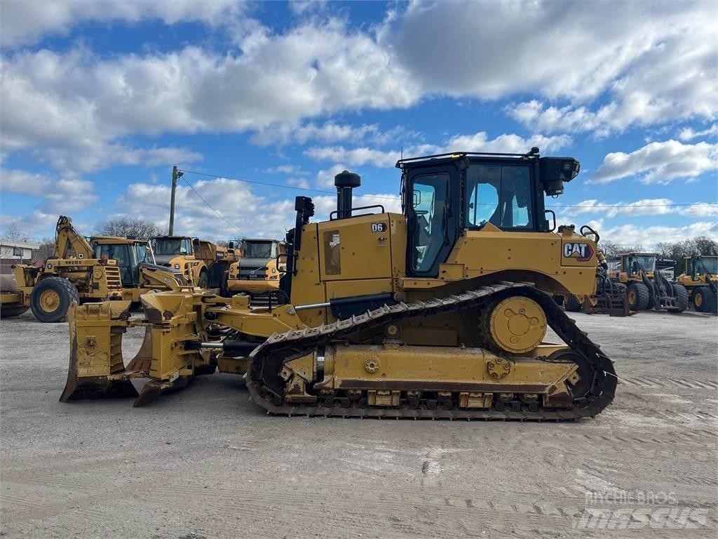CAT D6 Dozers - Tratores rastos
