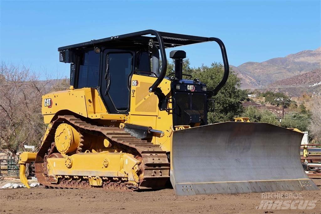 CAT D6 XL Dozers - Tratores rastos