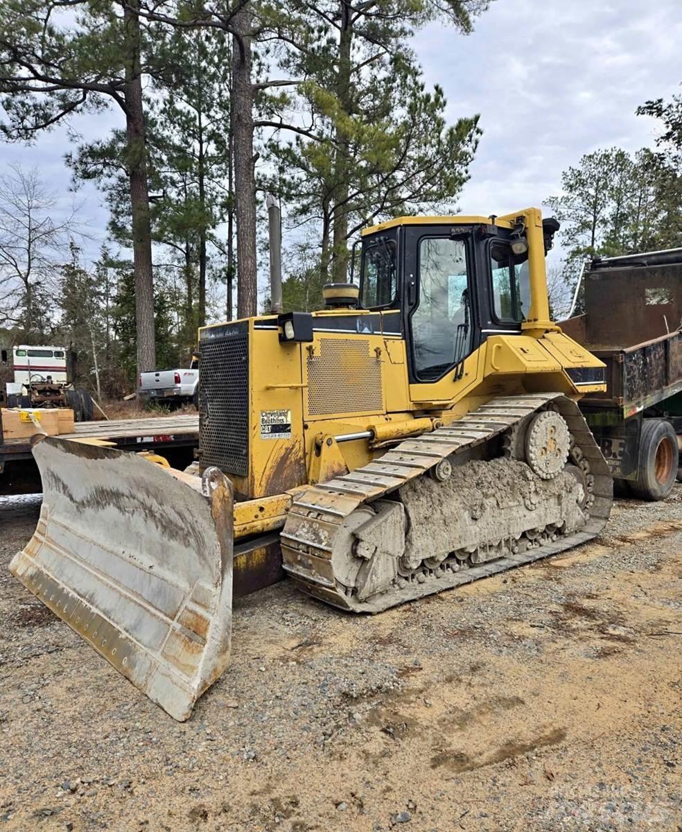 CAT D6M XL Dozers - Tratores rastos
