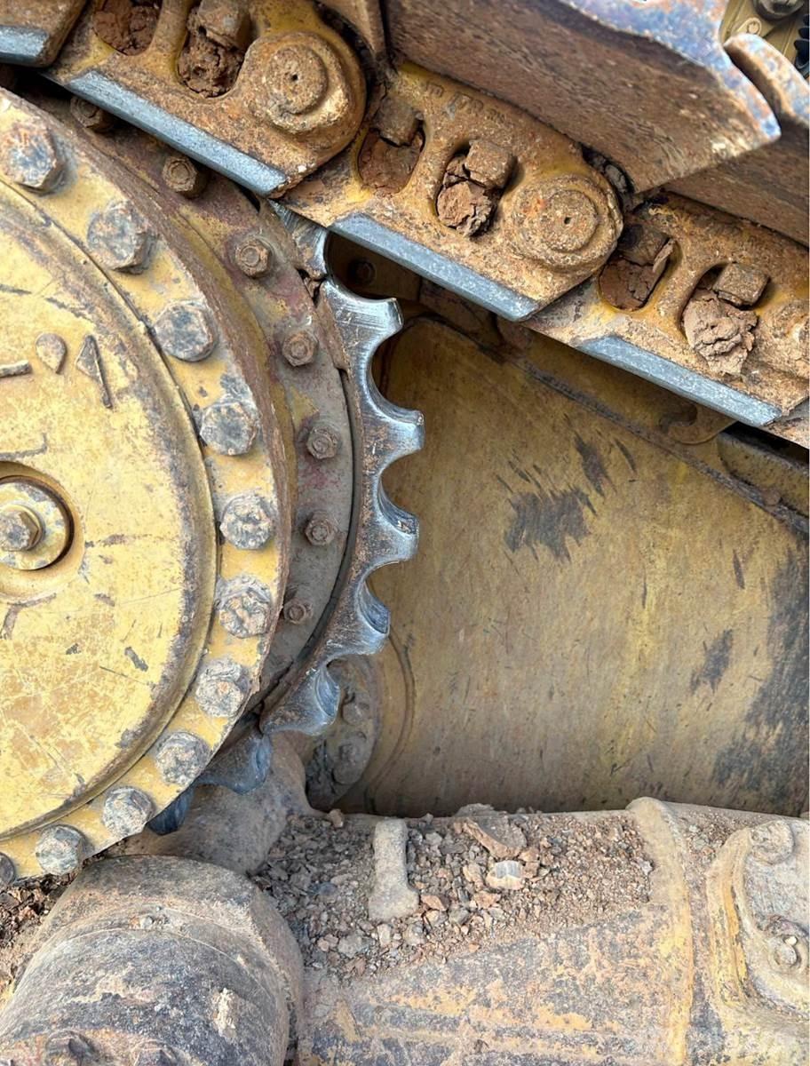 CAT D6M XL Dozers - Tratores rastos