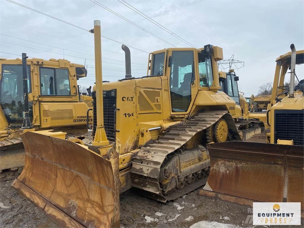 CAT D6N XL Dozers - Tratores rastos