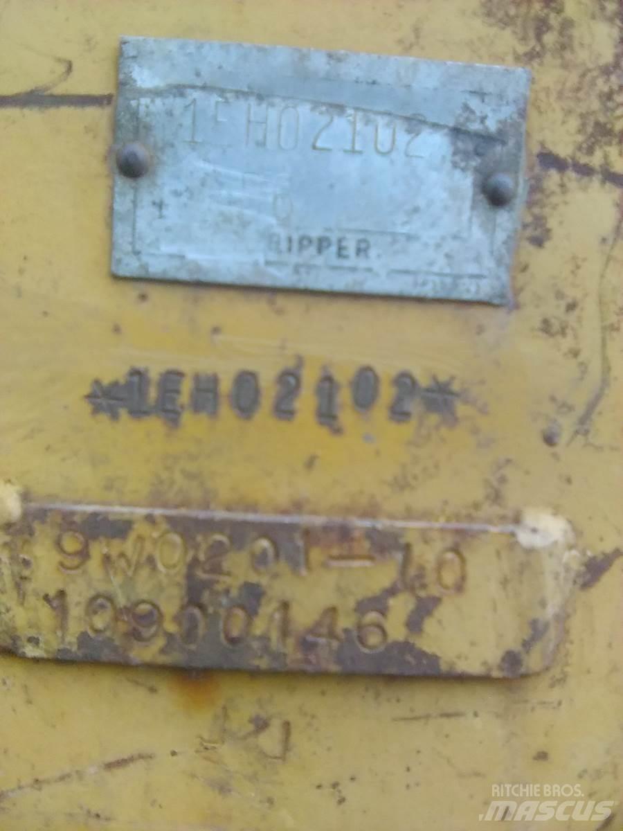 CAT D6R Escarificadores
