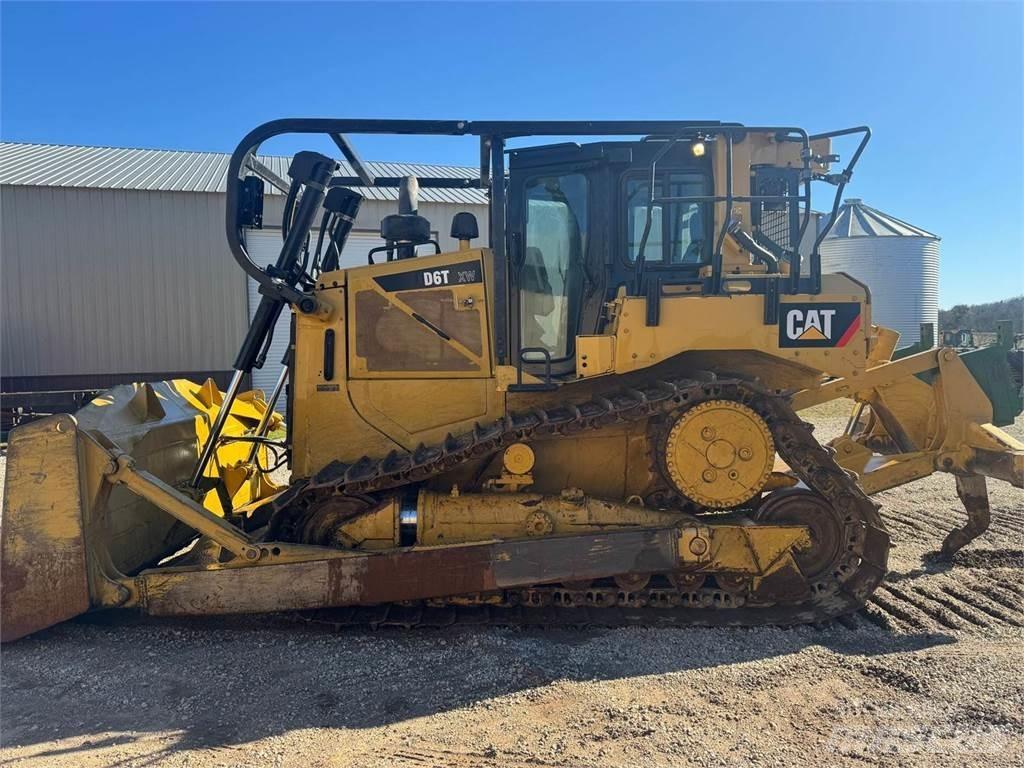 CAT D6T XW Dozers - Tratores rastos