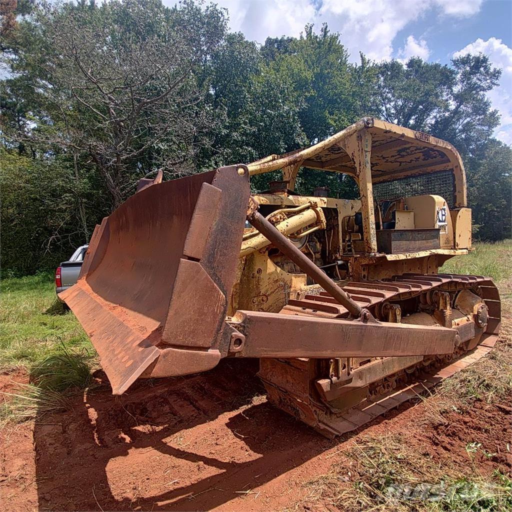 CAT D7E Dozers - Tratores rastos