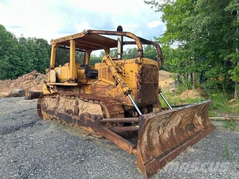 CAT D7F Dozers - Tratores rastos