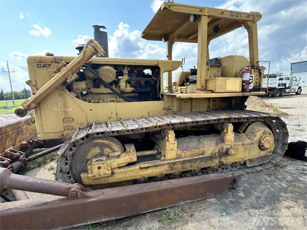 CAT D8H Dozers - Tratores rastos
