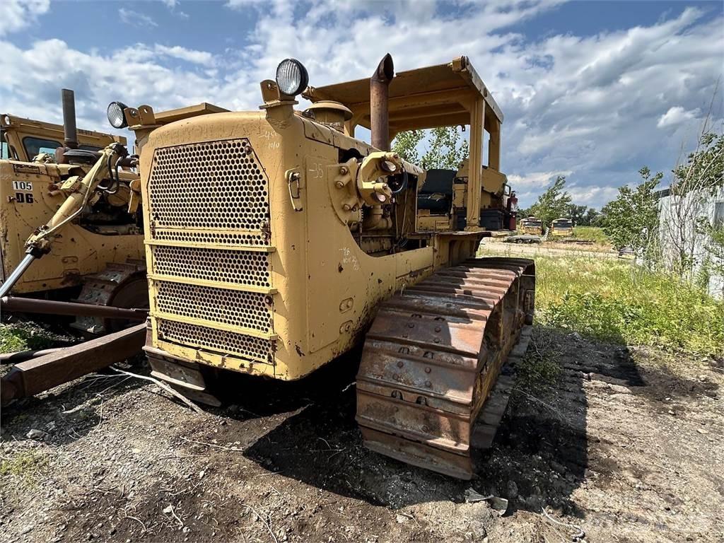 CAT D8H Dozers - Tratores rastos