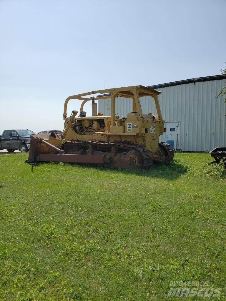 CAT D8K Dozers - Tratores rastos