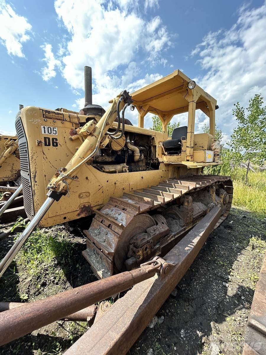 CAT D8K Dozers - Tratores rastos