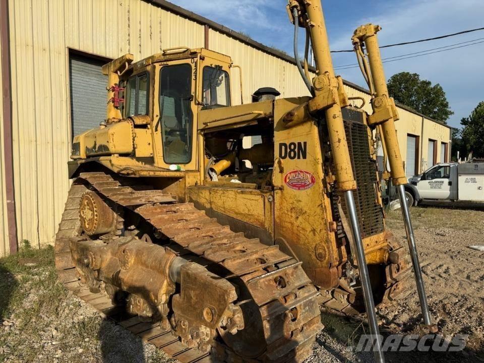 CAT D8N Dozers - Tratores rastos