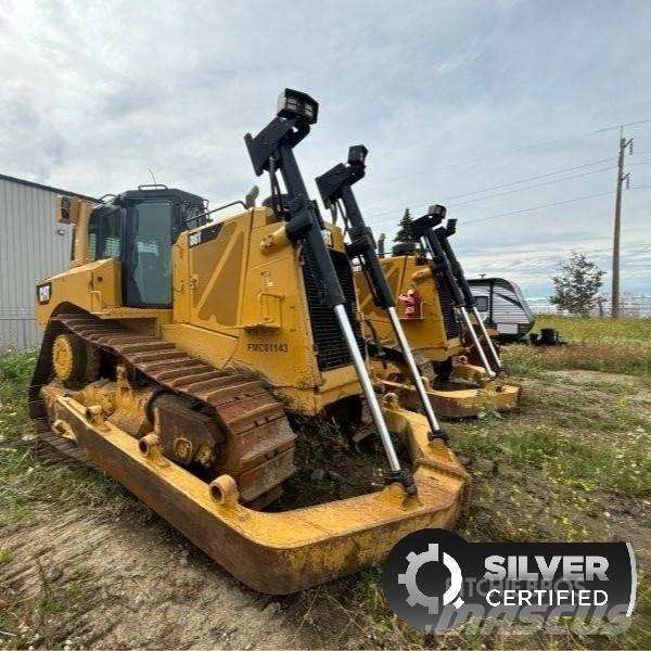 CAT D8T Dozers - Tratores rastos