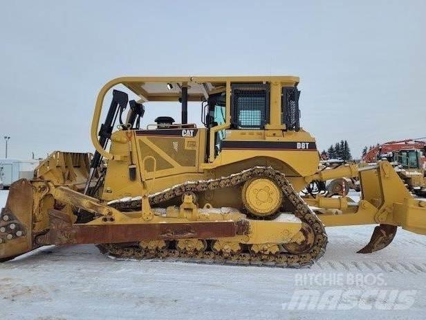 CAT D8T Dozers - Tratores rastos