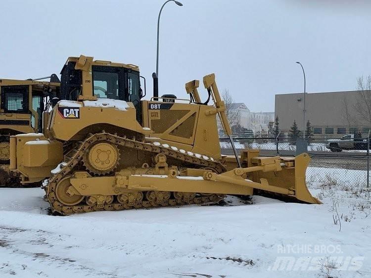 CAT D8T Dozers - Tratores rastos