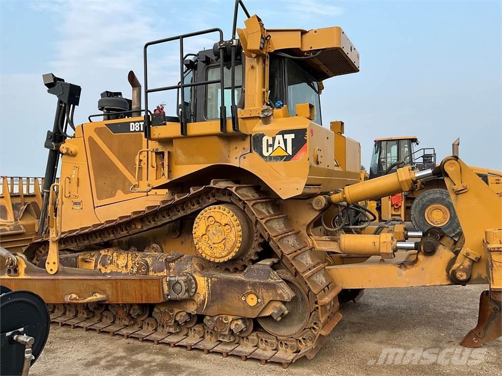 CAT D8T Dozers - Tratores rastos