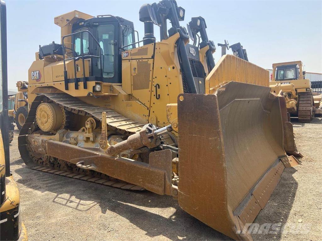CAT D9GC Dozers - Tratores rastos