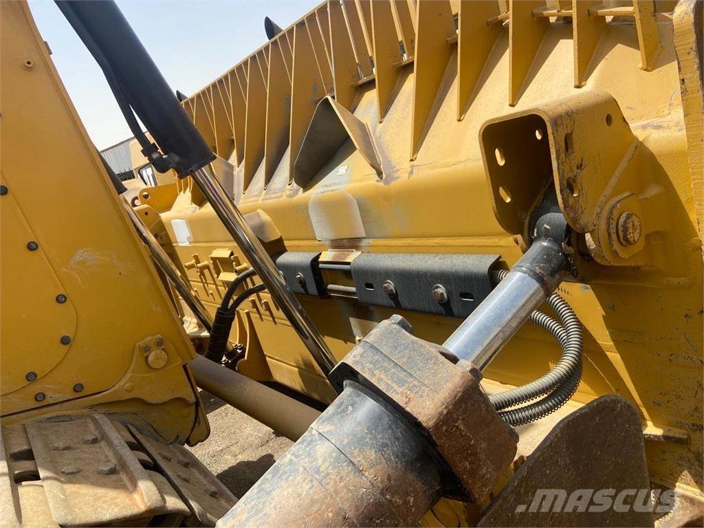 CAT D9GC Dozers - Tratores rastos