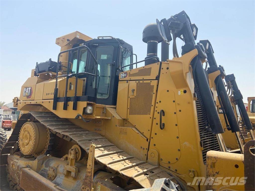 CAT D9GC Dozers - Tratores rastos