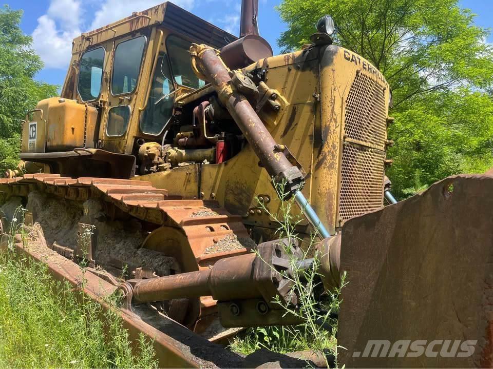 CAT D9H Dozers - Tratores rastos