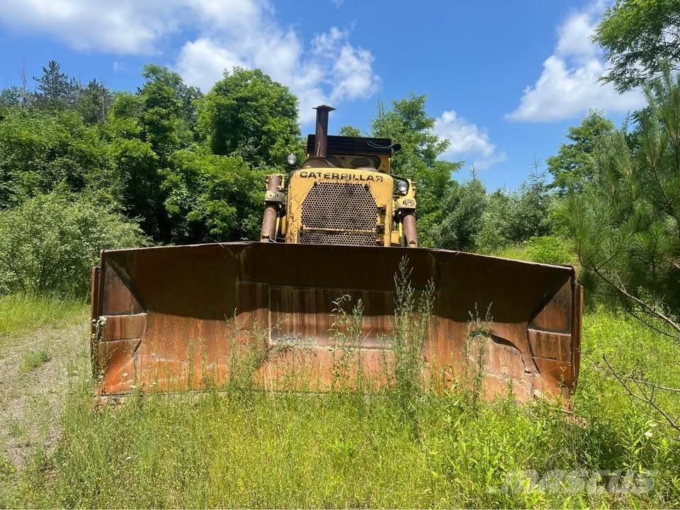 CAT D9H Dozers - Tratores rastos