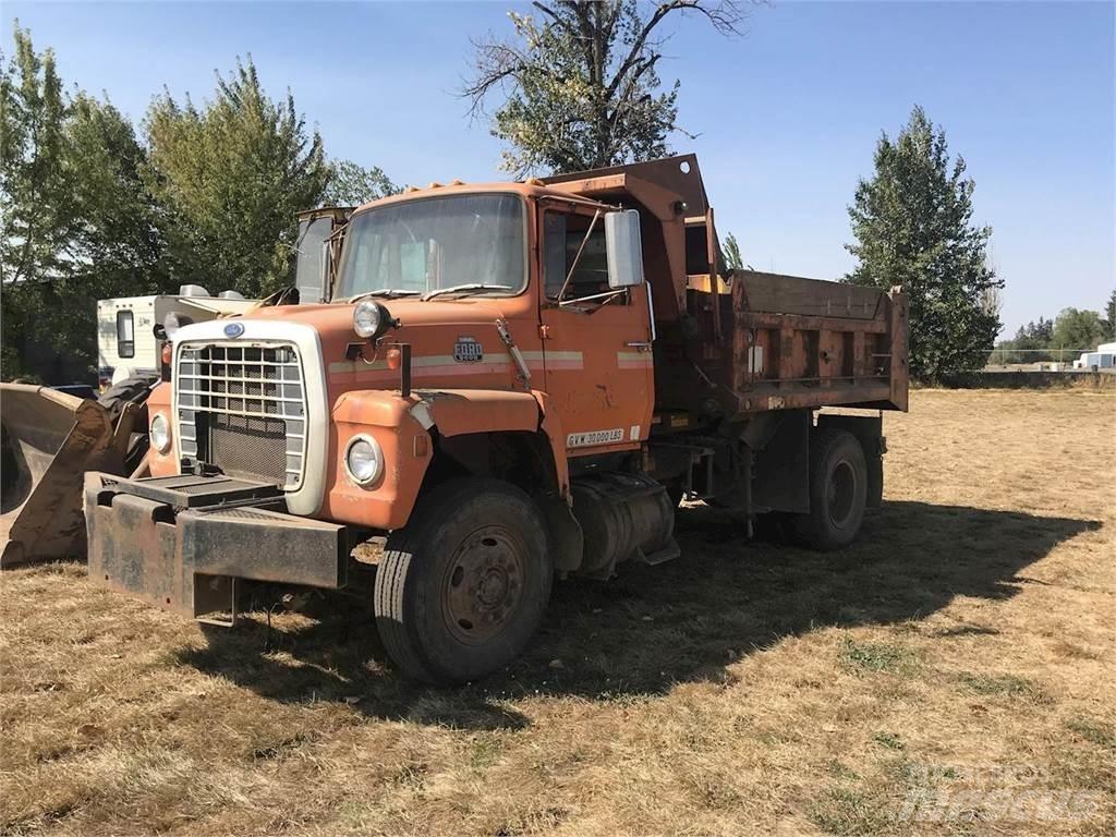 Ford 8000 Camiões basculantes