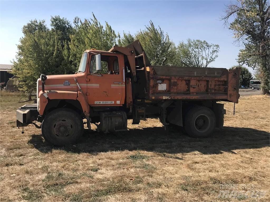 Ford 8000 Camiões basculantes