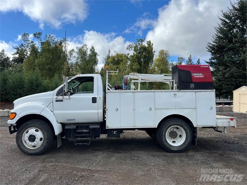 Ford F-650 Camiões Municipais / Uso Geral