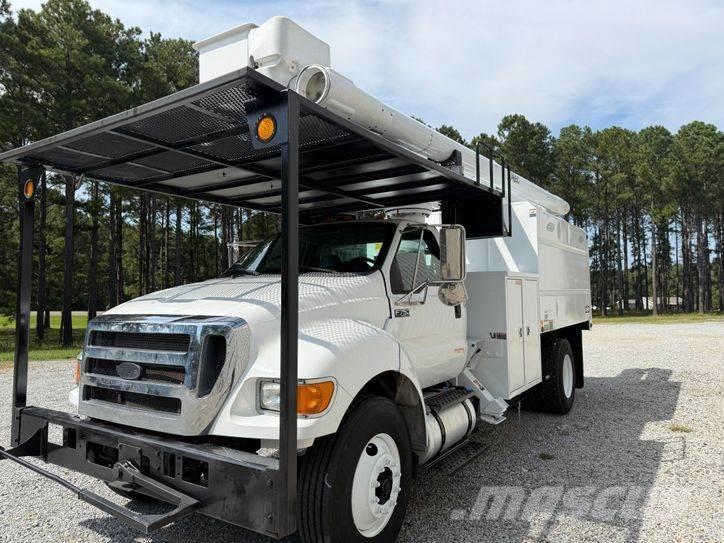 Ford F-750 Plataformas aéreas montadas em camião