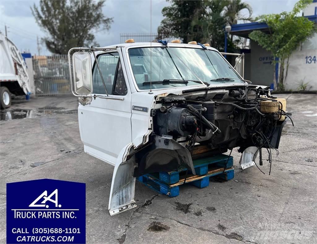 Ford F-800 Transportes - Outros

