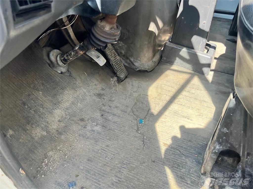 Ford L800 Camiões Aspiradores Combi