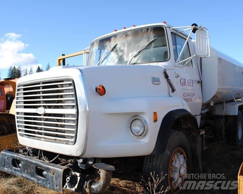 Ford LTS8000 Camiões-cisterna