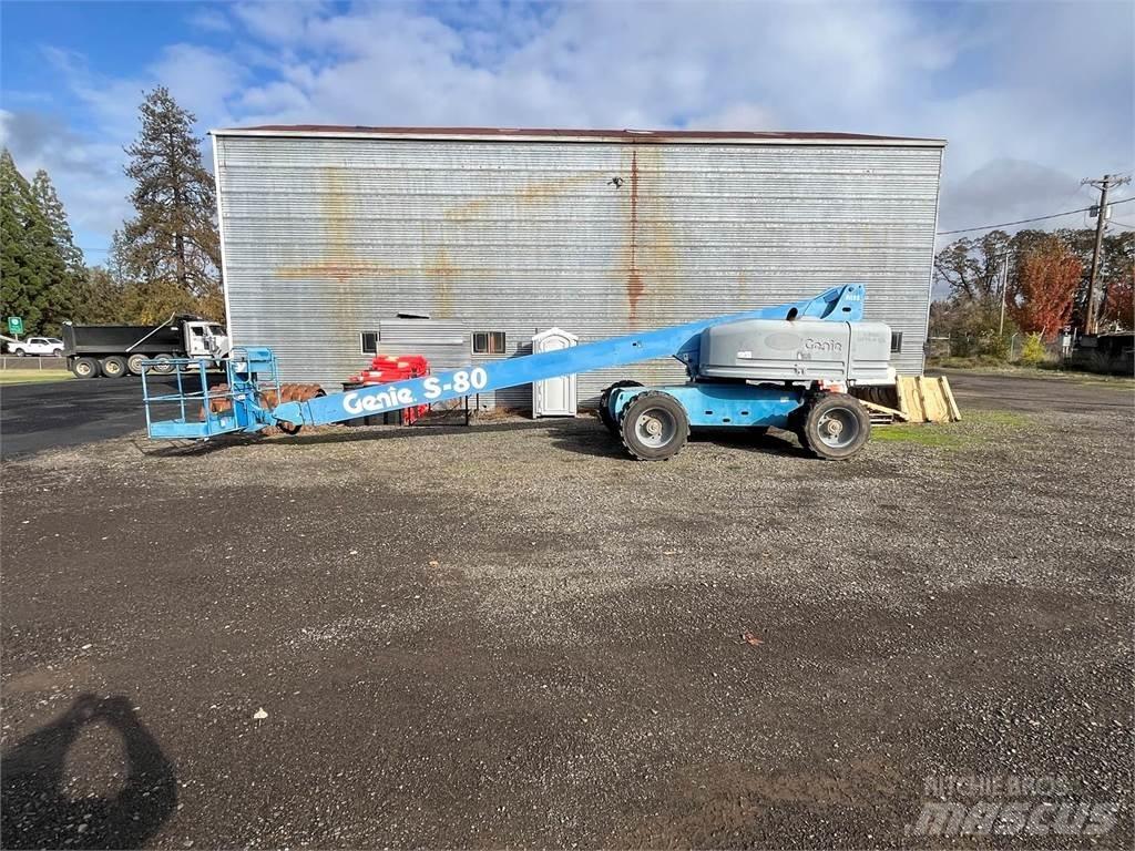 Genie S-80 Plataformas de Mastro Vertical