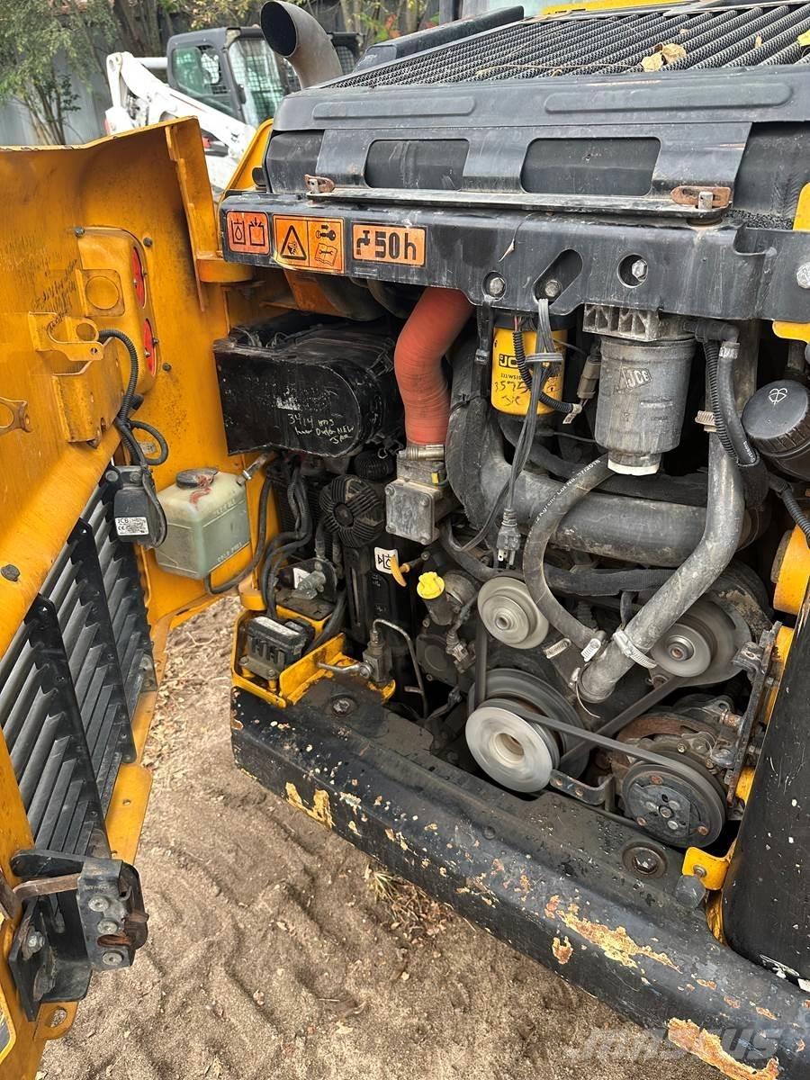 JCB 215T Carregadoras de direcção deslizante
