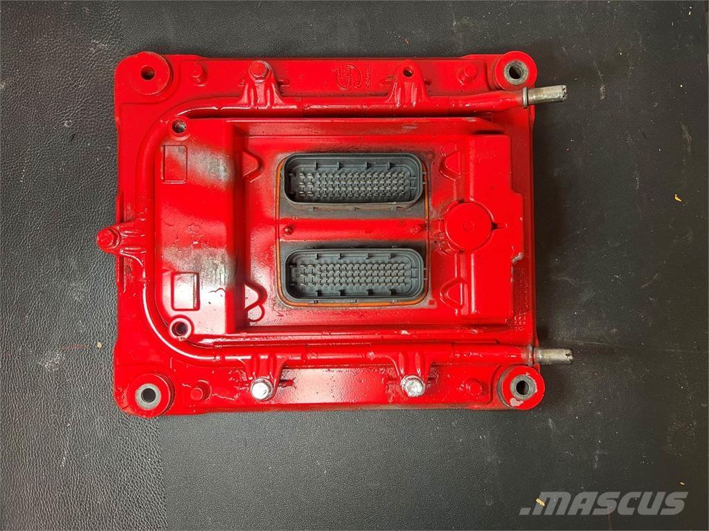 Mack MP7 Electrónica